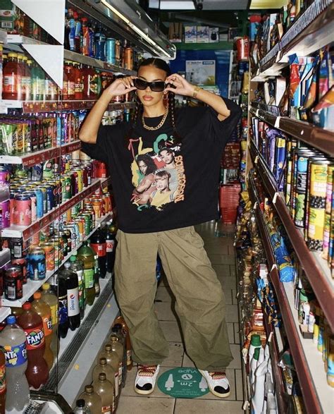 A Style Guide to 90s Streetwear Fashion .
